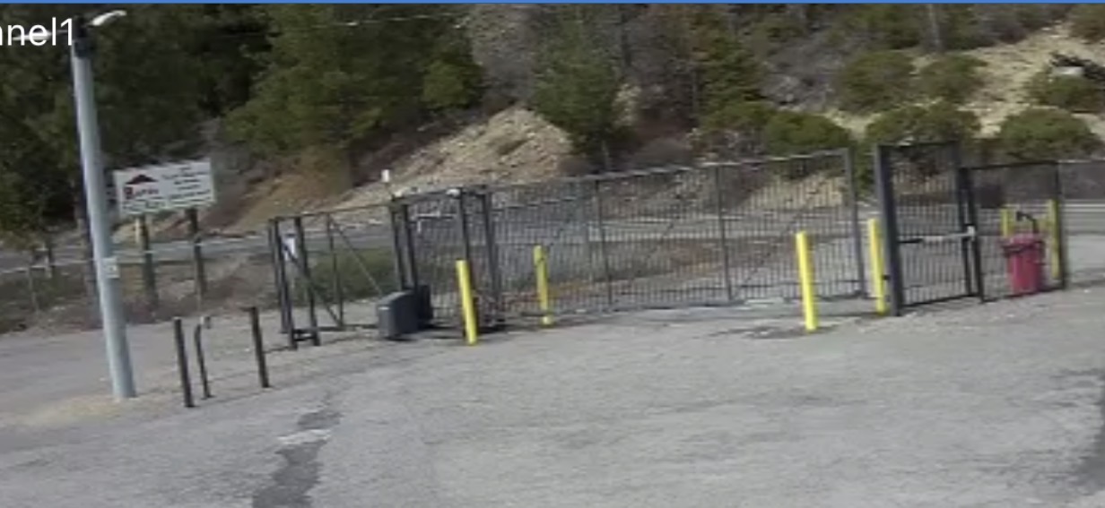Security gate
